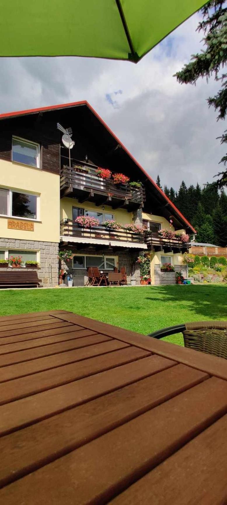 Pension Arabela Bed & Breakfast Harrachov Bagian luar foto