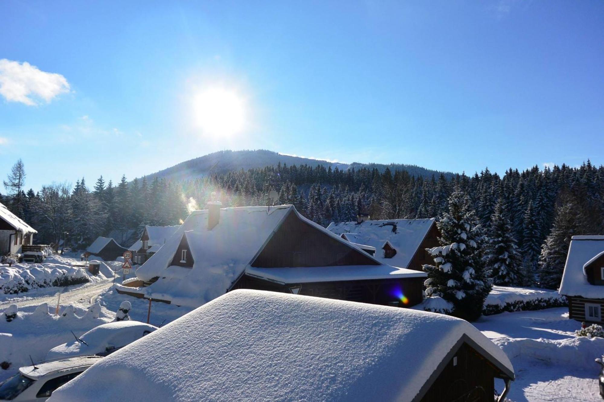 Pension Arabela Bed & Breakfast Harrachov Bagian luar foto