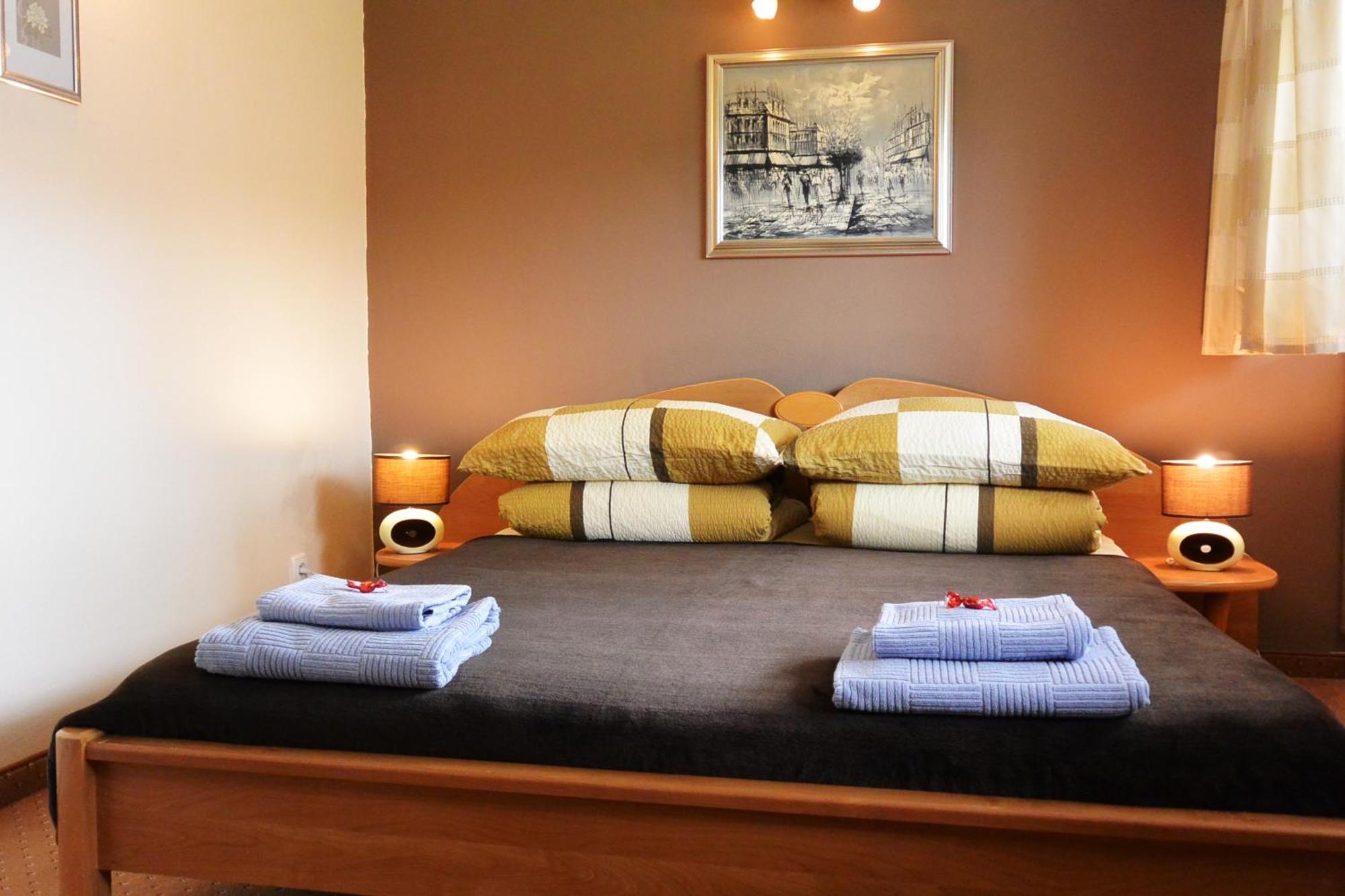 Pension Arabela Bed & Breakfast Harrachov Bagian luar foto